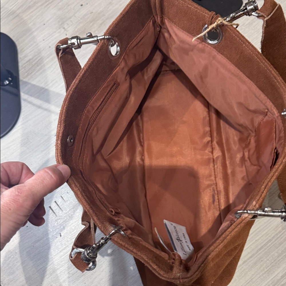 Lillian Vernon Brown Suede Shoulder Bag - Picture 8 of 10